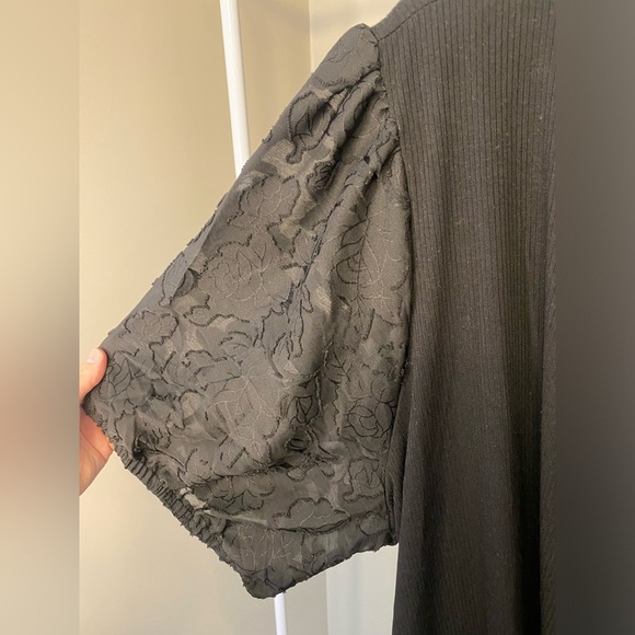 Torrid super soft rib v-neck novelty sleeve surplice black crop top - Picture 5 of 9